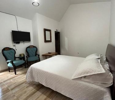 Paicol Hotel | Cabañas Monteleón Paicol- Huila