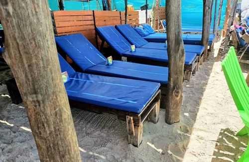 Manga Cabin | Cabañas Privada en Baru Islas del Rosario