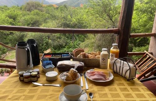 Capilla del Monte Apartment | Cabañas Taos Pueblo