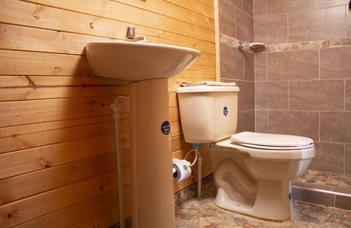 Guatavita House | Cabañas Villa Helena