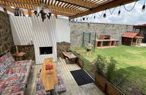 Huasca De Ocampo Cabin | Cabañas Villaseñor Catalina Pet and 420 Friendly