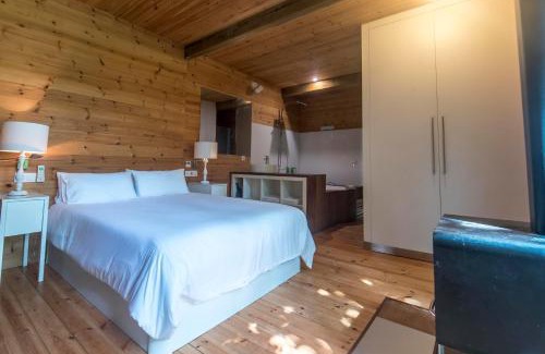 Outes Other | Cabanas de Apriscos