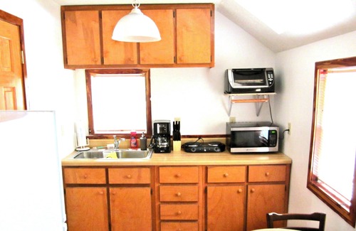 Camden Cabin | Cabin # 2, Kentucky Lake, Bass Fishing, Camden, Tn, (Nashville 1, Memphis 1.5)