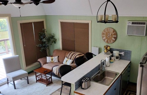 Mid America Cabin | Cabin #8 Starry Night on the Lake