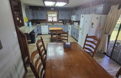 Dover Cabin | Cabin close enough but far enough to be peaceful