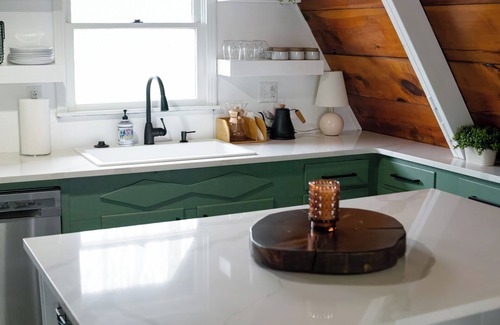 Sparta Cabin | Cabin Getaway on Walter Stone