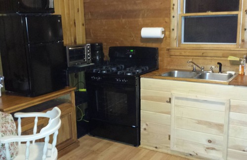 Exeter Cabin | Cabin in scenic woods with hiking trails, firepit, horseback riding nearby