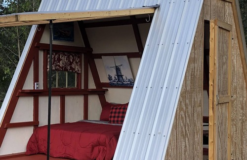 Brookridge RV Rental | Cabin in the Olive Orchard