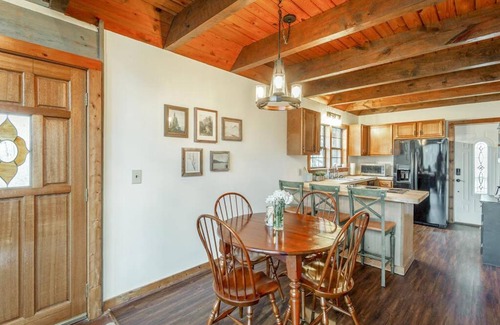 LaFayette Apartment | Cabin in the Woods