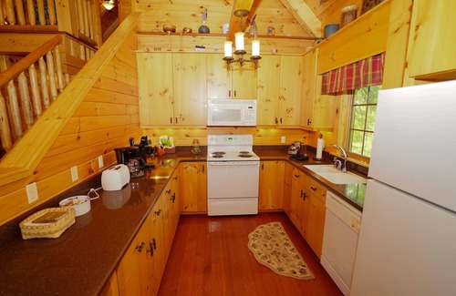 Butler Cabin | Cabin on 66 private acres with hiking trails