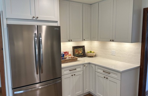 Huger Cabin | Cabin on French Quarter Creek with boat ramp and beautiful view