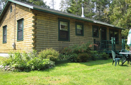 Seal Cove Cabin | Cabin on Mt Desert Island ME next door to Acadia, on quiet cove, 6 night minimum