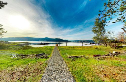 Coeur d'Alene House | Cabin On The Lake