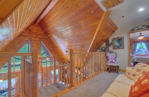 Lake Helen House | Cabin On The Lake