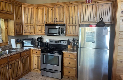 Dunlap Cabin | Cabin with beautiful mountain and valley views