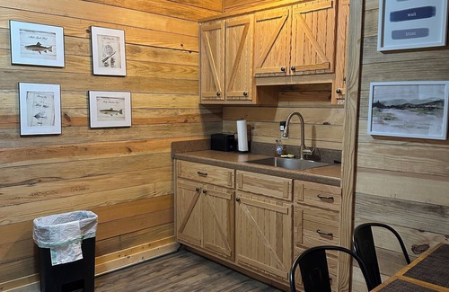 Cullman Cabin | Cabin’s A & B ~ Smith Lake Alabama