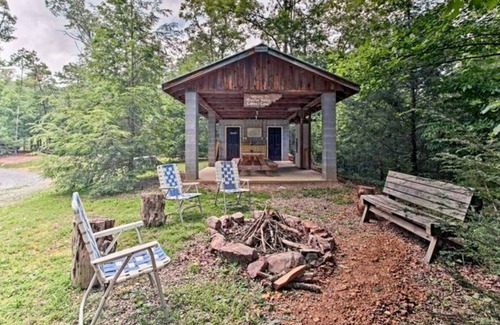 Del Rio Cabin | Cabins at Brush Creek Mtn-Bear Den