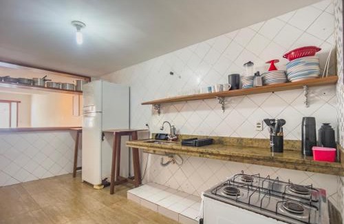 Braga House | Cabo Frio 3 Suítes, Piscina, 4 Vagas, Praia 8min