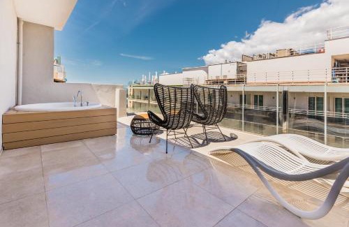 Ses Cadenes Hotel | Cabot Playa Grande - Adults Only