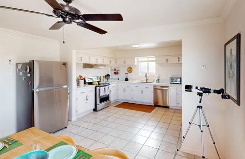 Twentynine Palms House | Cacti Sanctuary with private hot tub & firepit near Joshua Tree