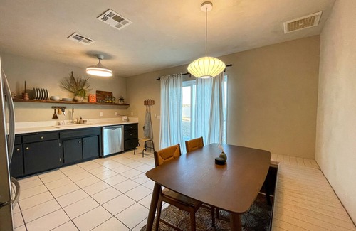 Twentynine Palms House | Cactus del Sol- A Boutique stay 5 min to Joshua Tree entrance