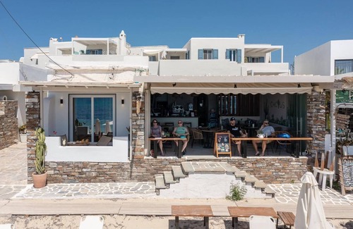 Agia Anna House | cactus suites