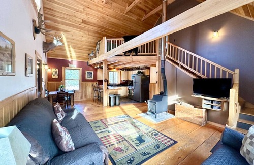 The Forks House | Caddis Ridge Camp - West Forks