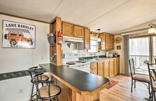 Cadiz Cottage | Cadiz Retreat w/ Grill - Walk to Lake Barkley