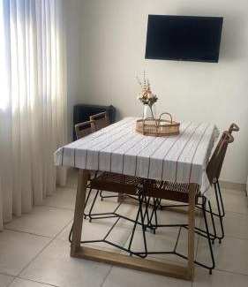 Cipolletti Apartment | Caetano