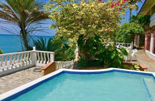 Boca Corona Hotel | CafeGourmetPtaCorona