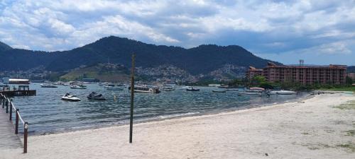 Praia do Jardim Apartment | Cafofo do Pirata