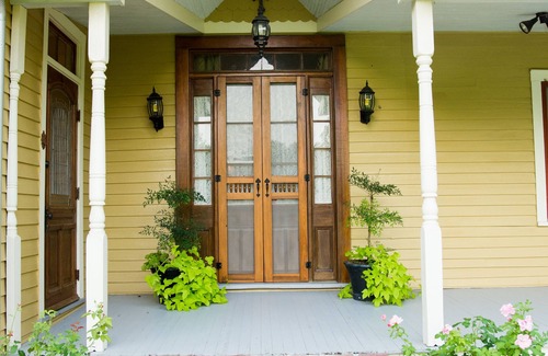 St. Martinville House | CAJUN HOSPITALITY - LA PETITE VOIE DE ST. THERESE