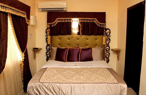 Calabar Hotel | Calabar Harbour Resort SPA