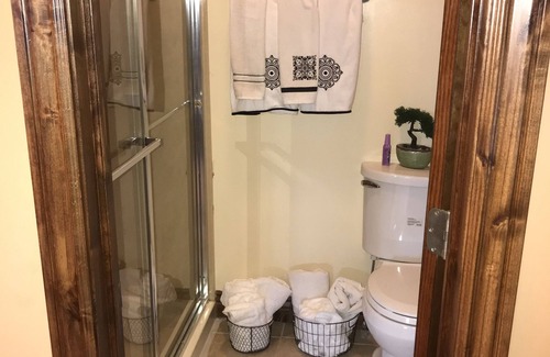 Caldwell House | Caldwell Messenger Suites