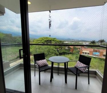 Cali Apartment | Cali Piso 4-04 Pance Luxury Apartamento Sector Exclusivo