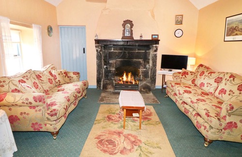 Kilkeel Cottage | CALLAGHAN'S, with open fire in Kilkeel