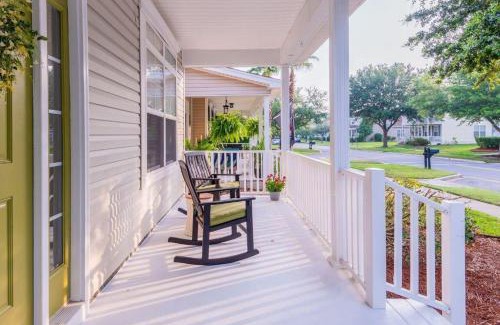 Bluffton House | Calypso Cottage in Old Town Bluffton in the Heart of Historic Old Town