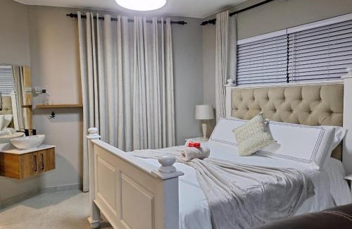 Calypso Beach Apartment | Calypso Sunset