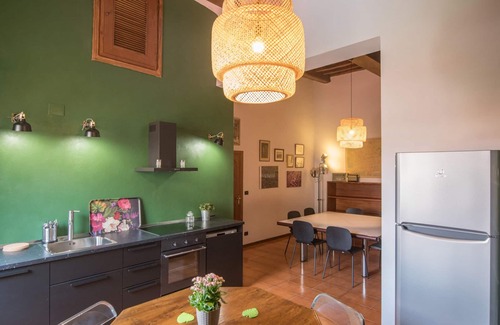 Prato Apartment | CAMBIONI ROOMS DOWNTOWN APARTMENT cin.IT00005C2SW6NAP8