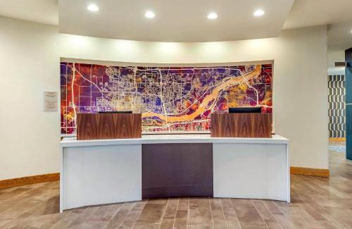 Bettendorf Hotel | Cambria Hotel Davenport Quad Cities