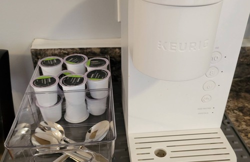 Garner House | Cambridge of Corolina in Clayton/Garner/40/42 Raleigh Area with WiFi & King Beds