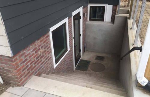 Neighborhood Nine Apartment | Cambridge renovated 1BR, near Porter/Harvard Sq.