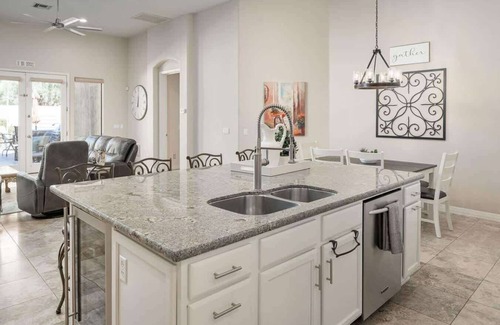 Camelback East House | Camelback Corridor, 5 min from Airport, Pool & Sun