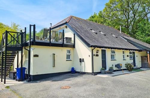 Saint Goran House | Camellia Cottage