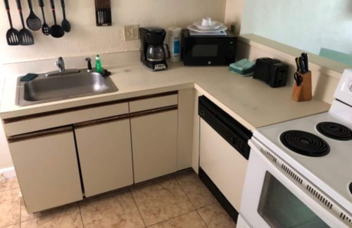 Pass-a-Grille Condo | Camelot by the Sea by Liberte'