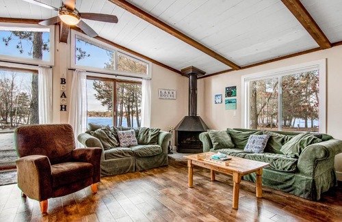 Nekoosa House | Camelot Sunsets