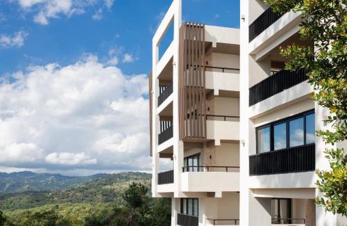 Santiago de los Caballeros Hotel | Camp David Ranch