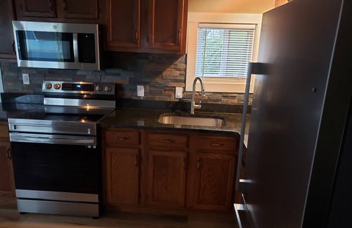 Freeport House | Camp Fishbone - Our place at the Lake