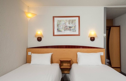 Basildon Hotel | Campanile restaurant BASILDON - East of London