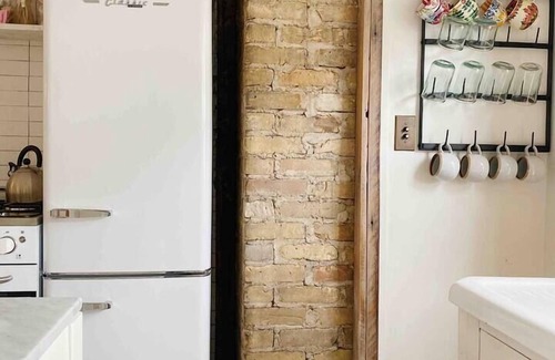 Geneva House | Campbell Street Cottage